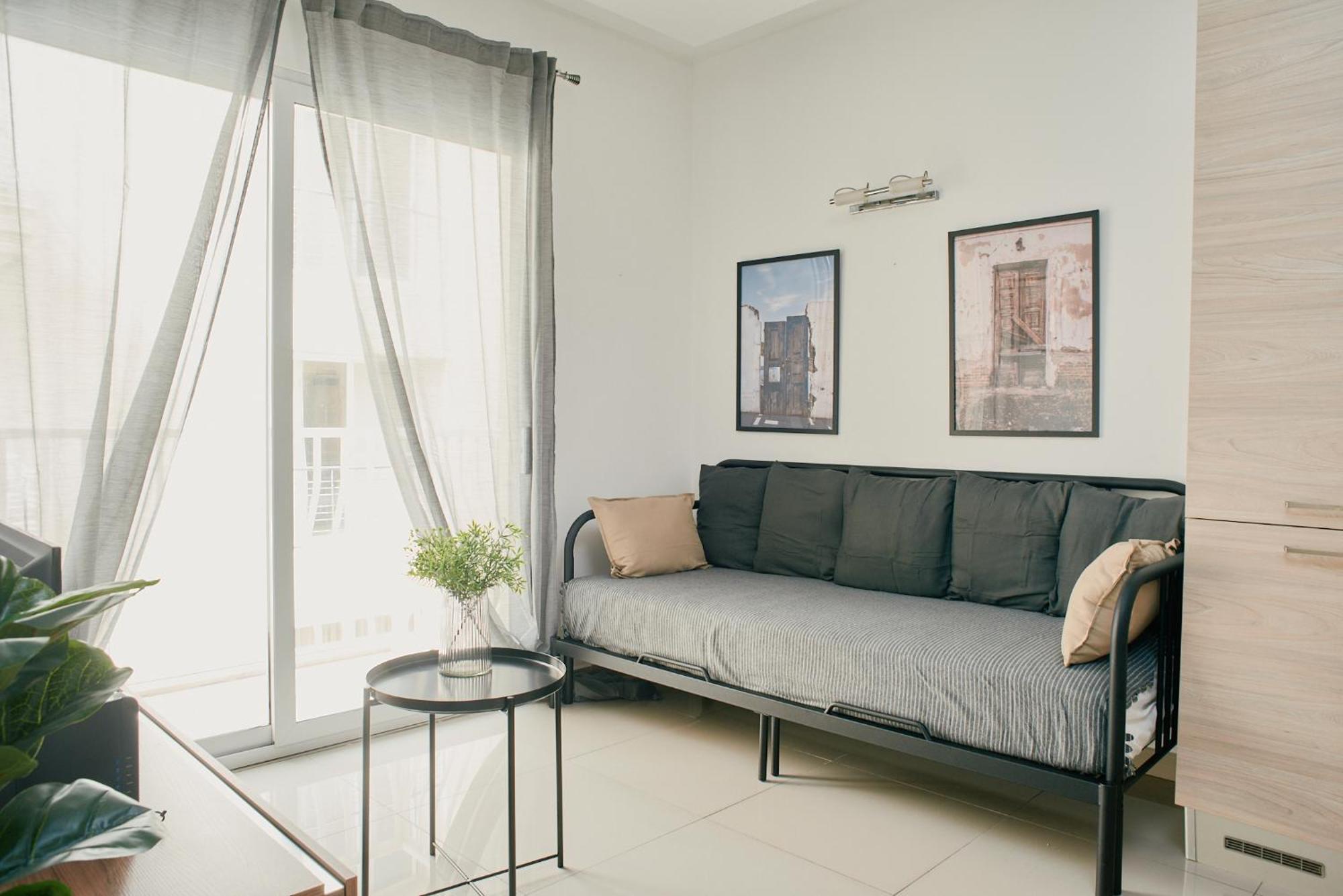 Kensington By Shmoo - 1 Minute To The Sea Apartman
