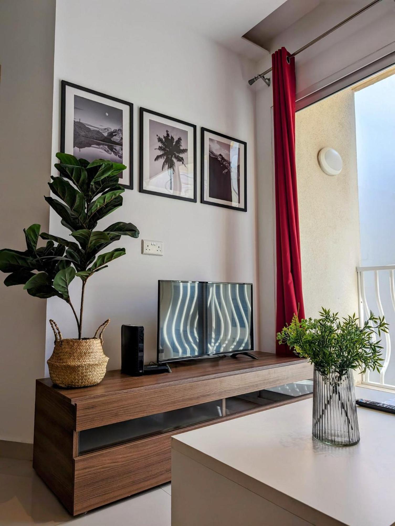 Kensington By Shmoo - 1 Minute To The Sea Apartman